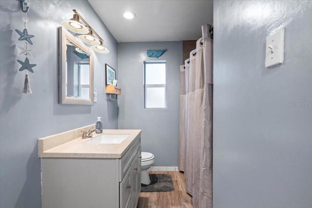 450 CARD AVENUE, Daytona Beach, FL 32117