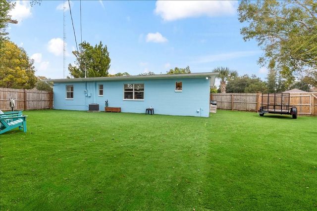 450 CARD AVENUE, Daytona Beach, FL 32117