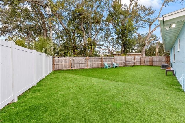 450 CARD AVENUE, Daytona Beach, FL 32117