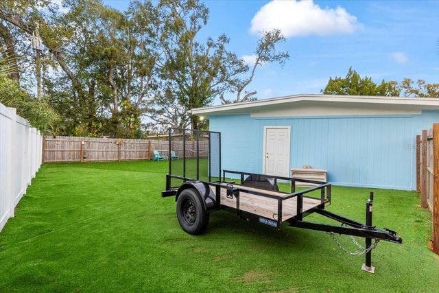 450 CARD AVENUE, Daytona Beach, FL 32117