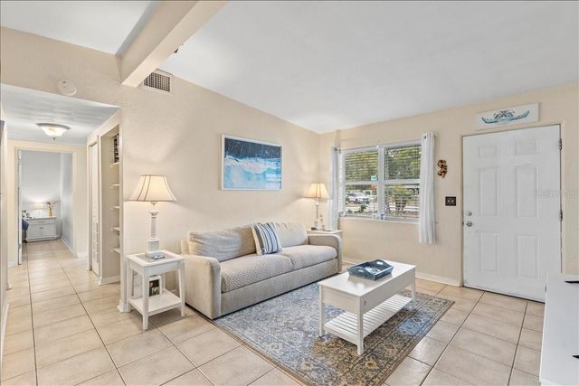 450 CARD AVENUE, Daytona Beach, FL 32117