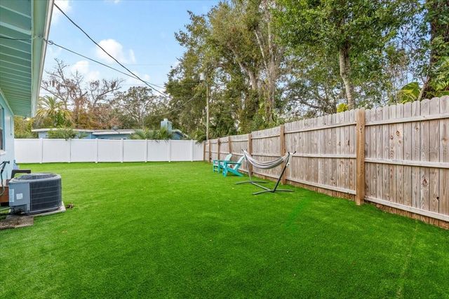 450 CARD AVENUE, Daytona Beach, FL 32117