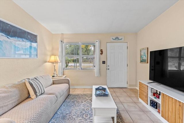 450 CARD AVENUE, Daytona Beach, FL 32117