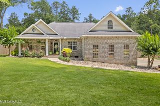 13105 Little Bluff Drive, Vancleave, MS 39565