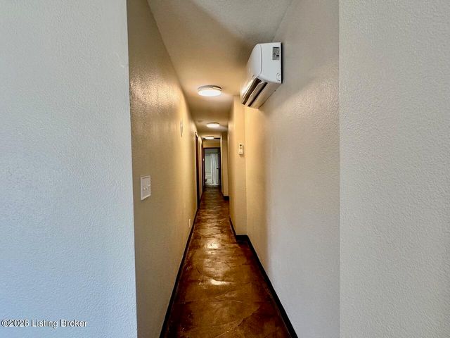 2325 W Market St, Louisville, KY 40212