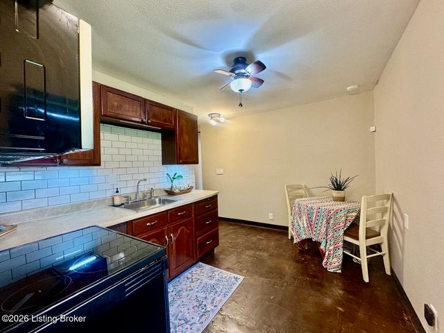 2325 W Market St, Louisville, KY 40212