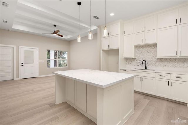 2324 Thornton Avenue, Mission, TX 78574