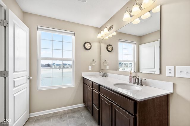 4575 Peabody Way, Westfield, IN 46062