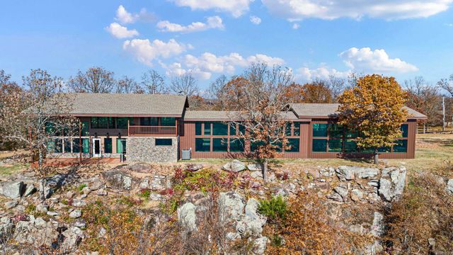 170 Piney Point Court, Pottsville, AR 72858