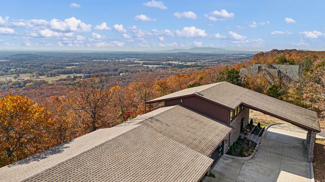 170 Piney Point Court, Pottsville, AR 72858