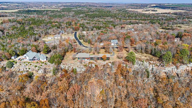 170 Piney Point Court, Pottsville, AR 72858