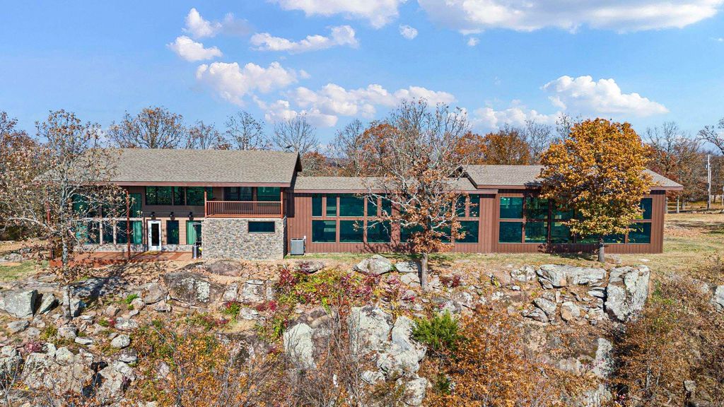 170 Piney Point Court, Pottsville, AR 72858