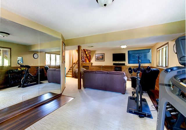 22710 Pinto Lane, Lakeville, MN 55044