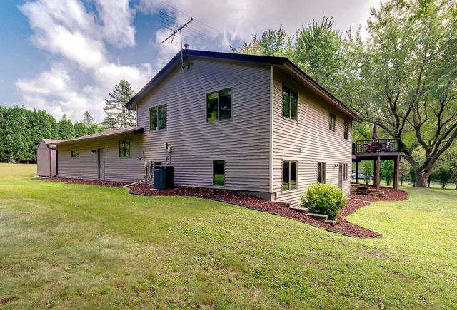 22710 Pinto Lane, Lakeville, MN 55044
