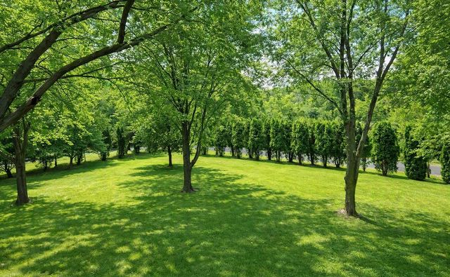 22710 Pinto Lane, Lakeville, MN 55044