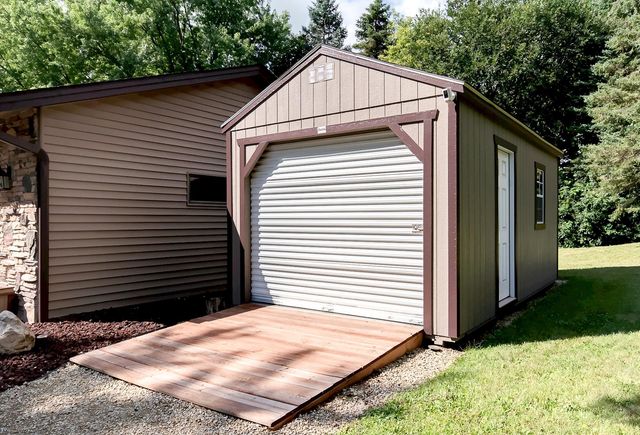 22710 Pinto Lane, Lakeville, MN 55044