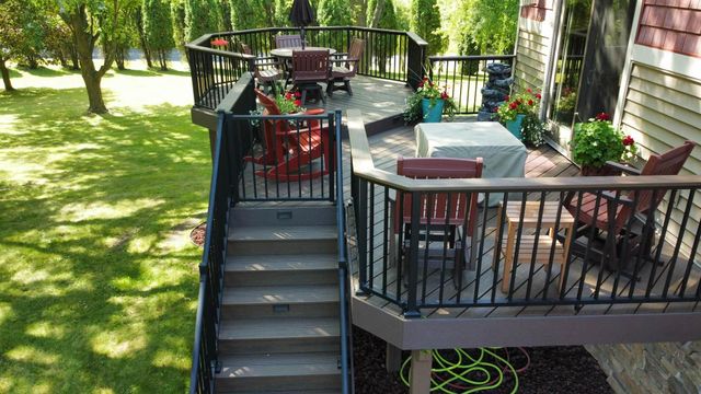 22710 Pinto Lane, Lakeville, MN 55044