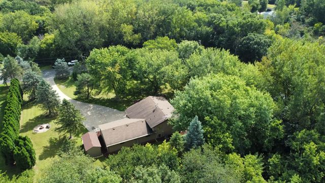 22710 Pinto Lane, Lakeville, MN 55044