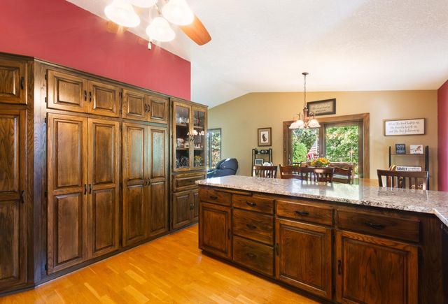 22710 Pinto Lane, Lakeville, MN 55044