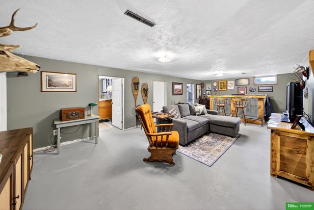 209 S 2nd Street, Cedar Bluffs, NE 68015