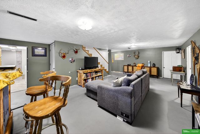 209 S 2nd Street, Cedar Bluffs, NE 68015