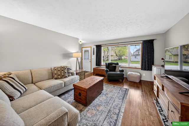 209 S 2nd Street, Cedar Bluffs, NE 68015