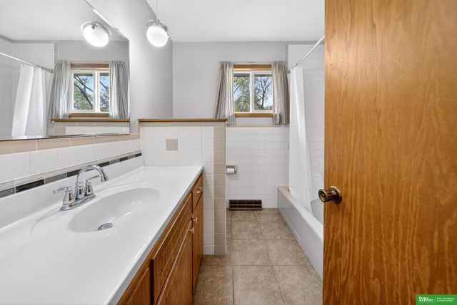 209 S 2nd Street, Cedar Bluffs, NE 68015