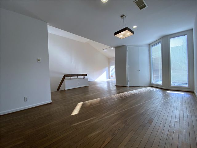 5003 Yoakum Boulevard, Houston, TX 77006