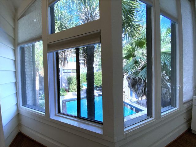 5003 Yoakum Boulevard, Houston, TX 77006