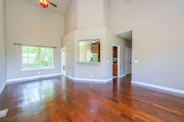 3319 Pleasant Grove Rd, White House, TN 37188