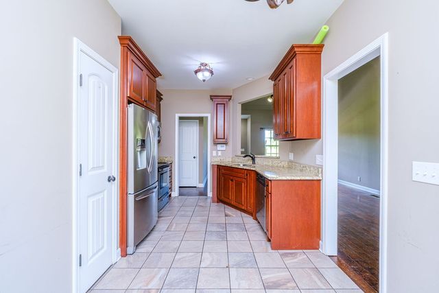 3319 Pleasant Grove Rd, White House, TN 37188