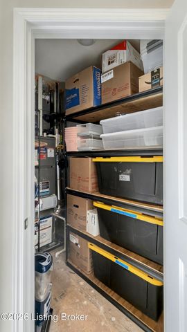 13107 Harpy Eagle Ct, Louisville, KY 40245