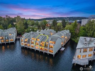 4 Lake Bellevue Drive #206, Bellevue, WA 98005
