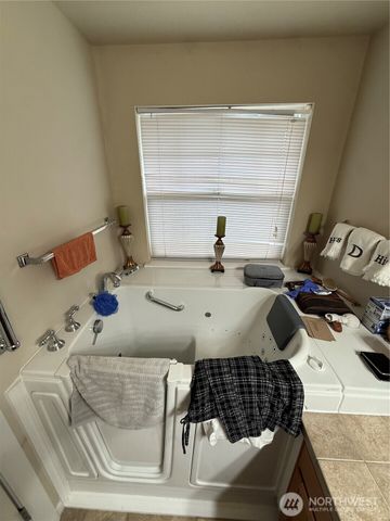 5146 Evan Court SE, Auburn, WA 98092