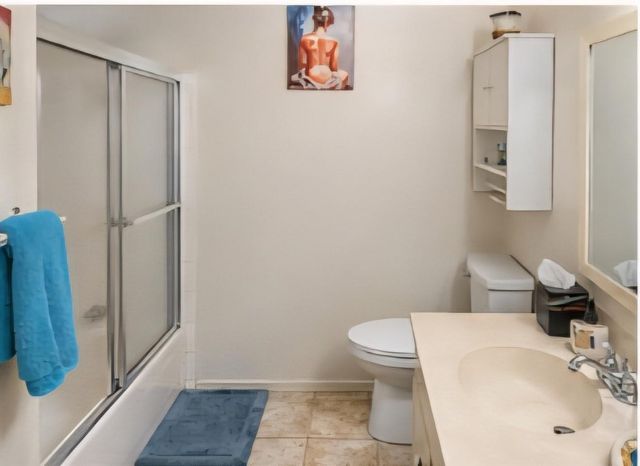 3303 W Greenridge Drive 38, Houston, TX 77057