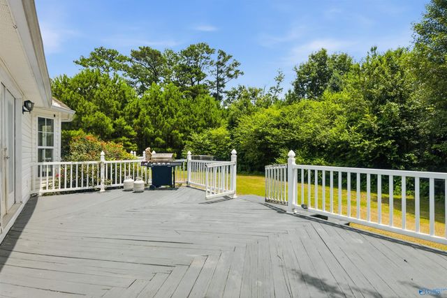 5788 Alabama Highway 227, Guntersville, AL 35976