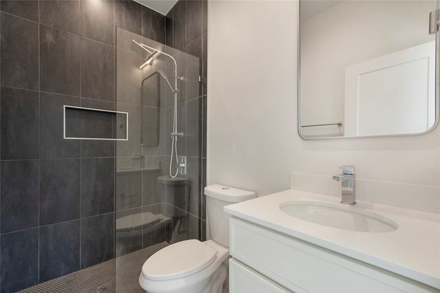 2203 Hondo Avenue 105, Dallas, TX 75219