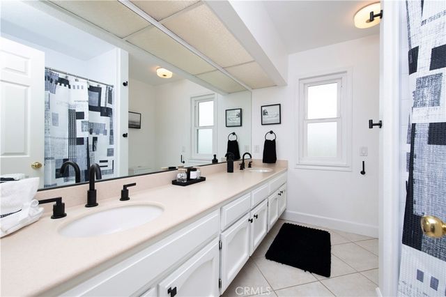 11790 Papagallo Court, San Diego, CA 92124