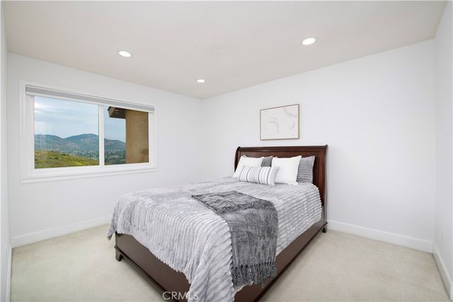 11790 Papagallo Court, San Diego, CA 92124