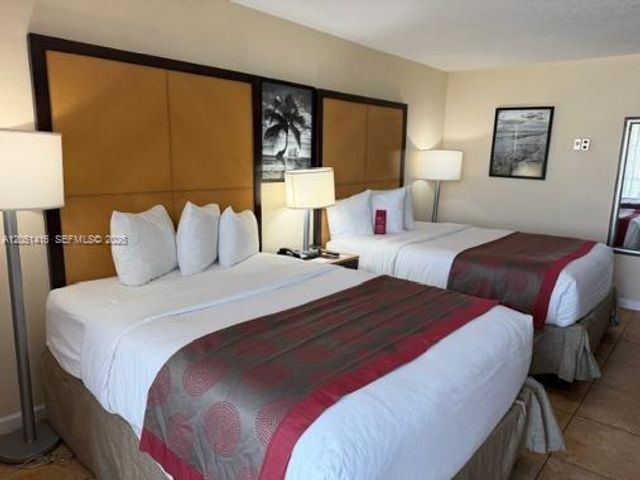 19201 Collins Ave 837, Sunny Isles Beach, FL 33160