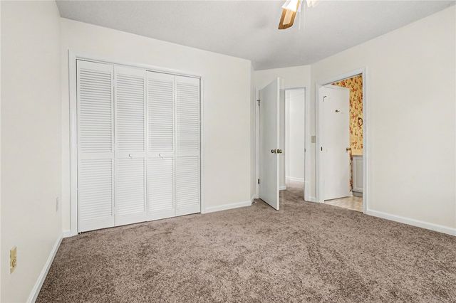 101 Fairway Oaks Lane E, Easley, SC 29642
