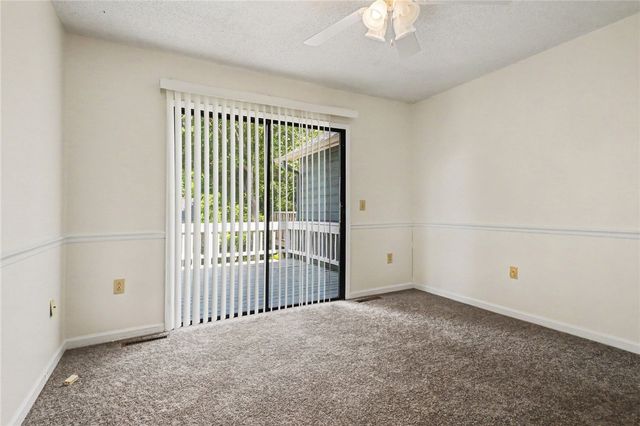 101 Fairway Oaks Lane E, Easley, SC 29642