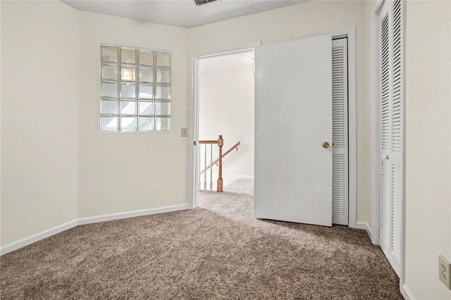 101 Fairway Oaks Lane E, Easley, SC 29642