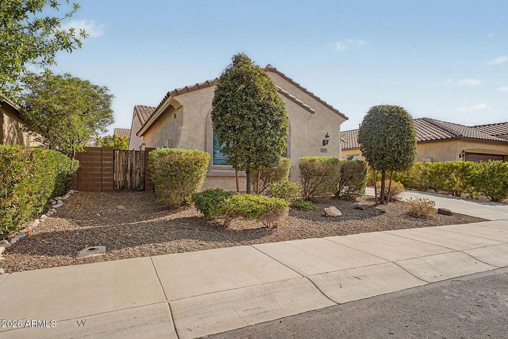 25991 W TONTO Lane, Buckeye, AZ 85396 — photo 3