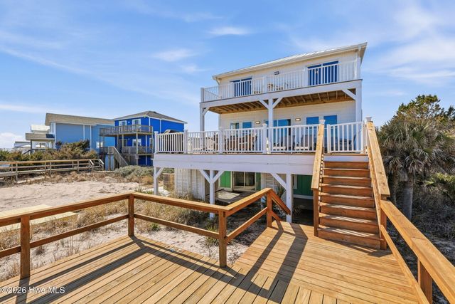 813 Fort Fisher Boulevard S, Kure Beach, NC 28449