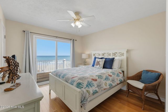 813 Fort Fisher Boulevard S, Kure Beach, NC 28449