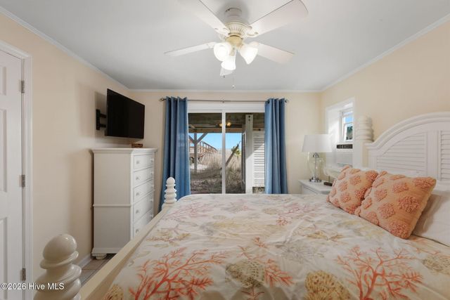 813 Fort Fisher Boulevard S, Kure Beach, NC 28449