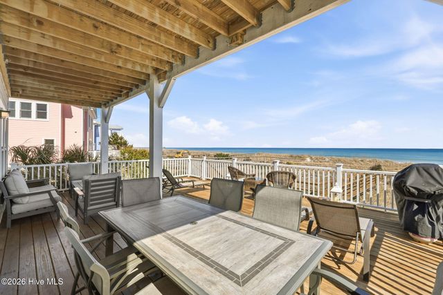 813 Fort Fisher Boulevard S, Kure Beach, NC 28449