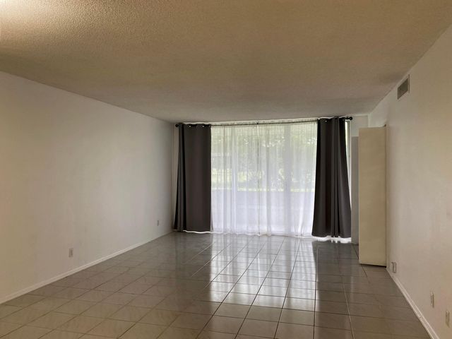 2751 S Palm Aire Drive 107, Pompano Beach, FL 33069