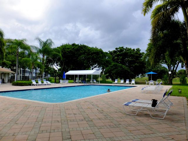 2751 S Palm Aire Drive 107, Pompano Beach, FL 33069
